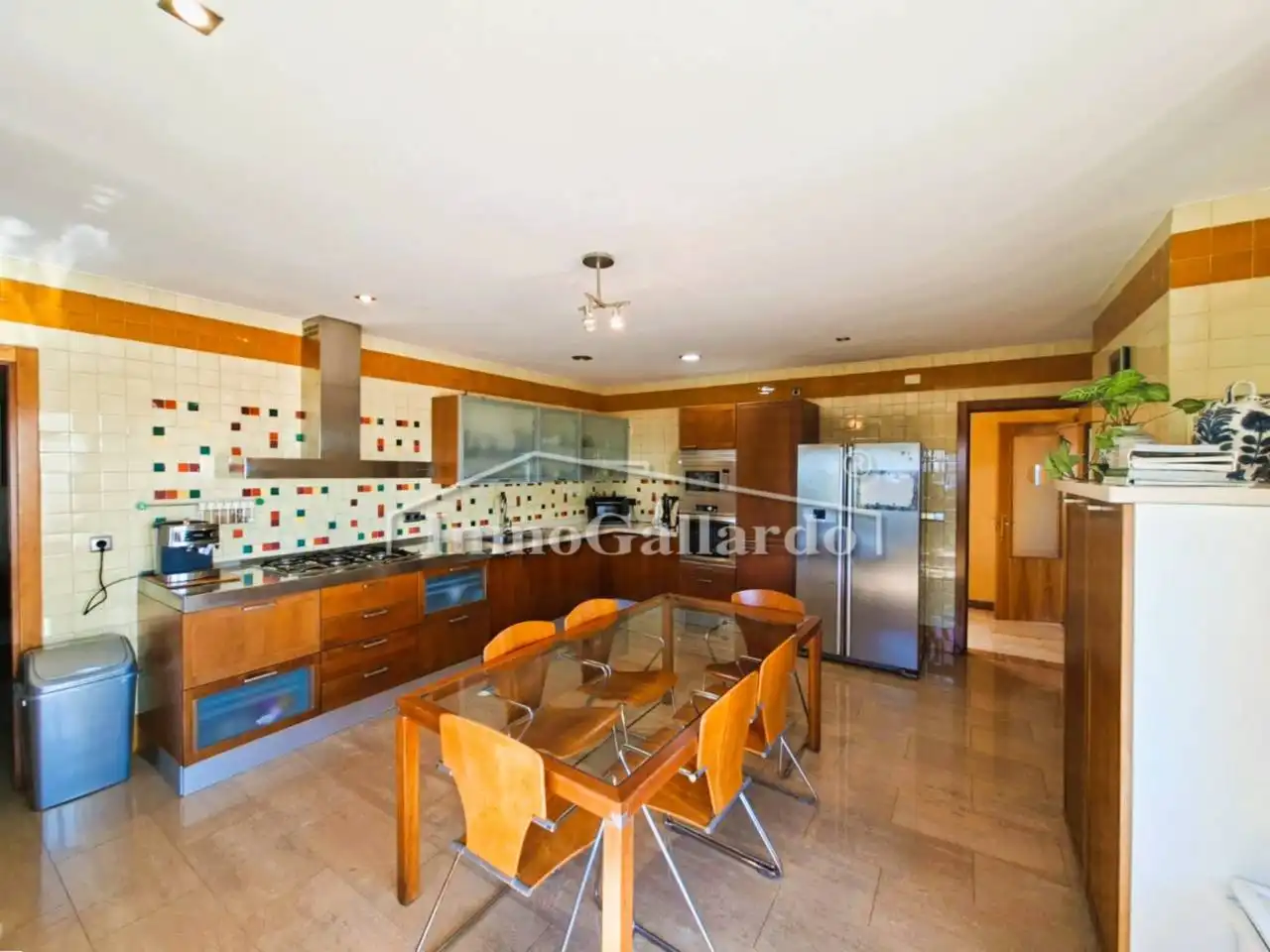 Kitchen of Houses for sale in Málaga  with Air Conditioner, Private garden and Parquet flooring
