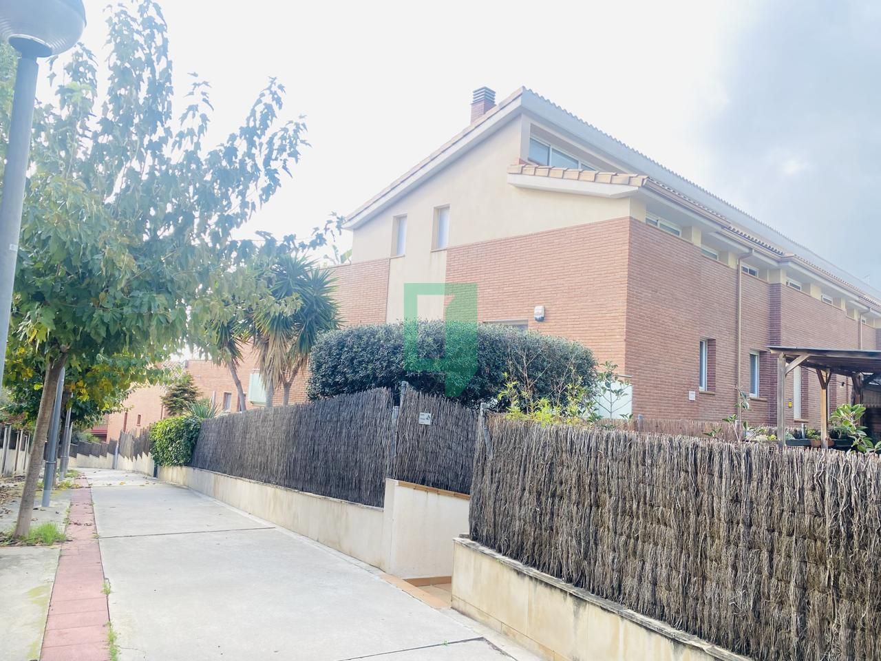 Casa adosada en venda a Carrer Can Bruguera, Tiana