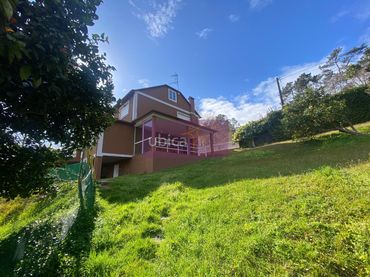 Villa avec balcon à vendre à Mos