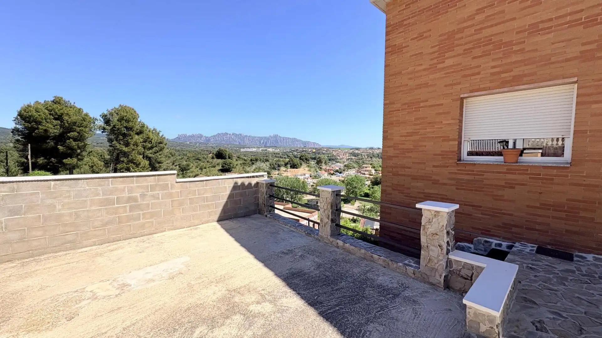 Terrassa de Casa o xalet en venda en Piera amb Calefacció