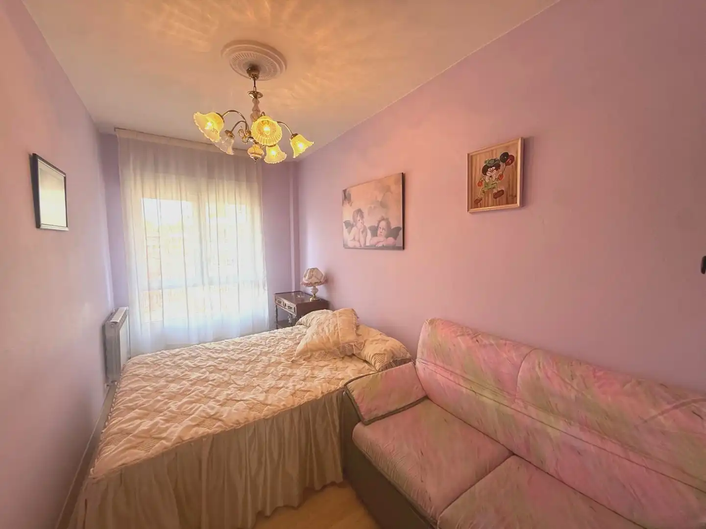 Habitación de Piso en venta en Avilés con Calefacción, Terraza y Amueblado