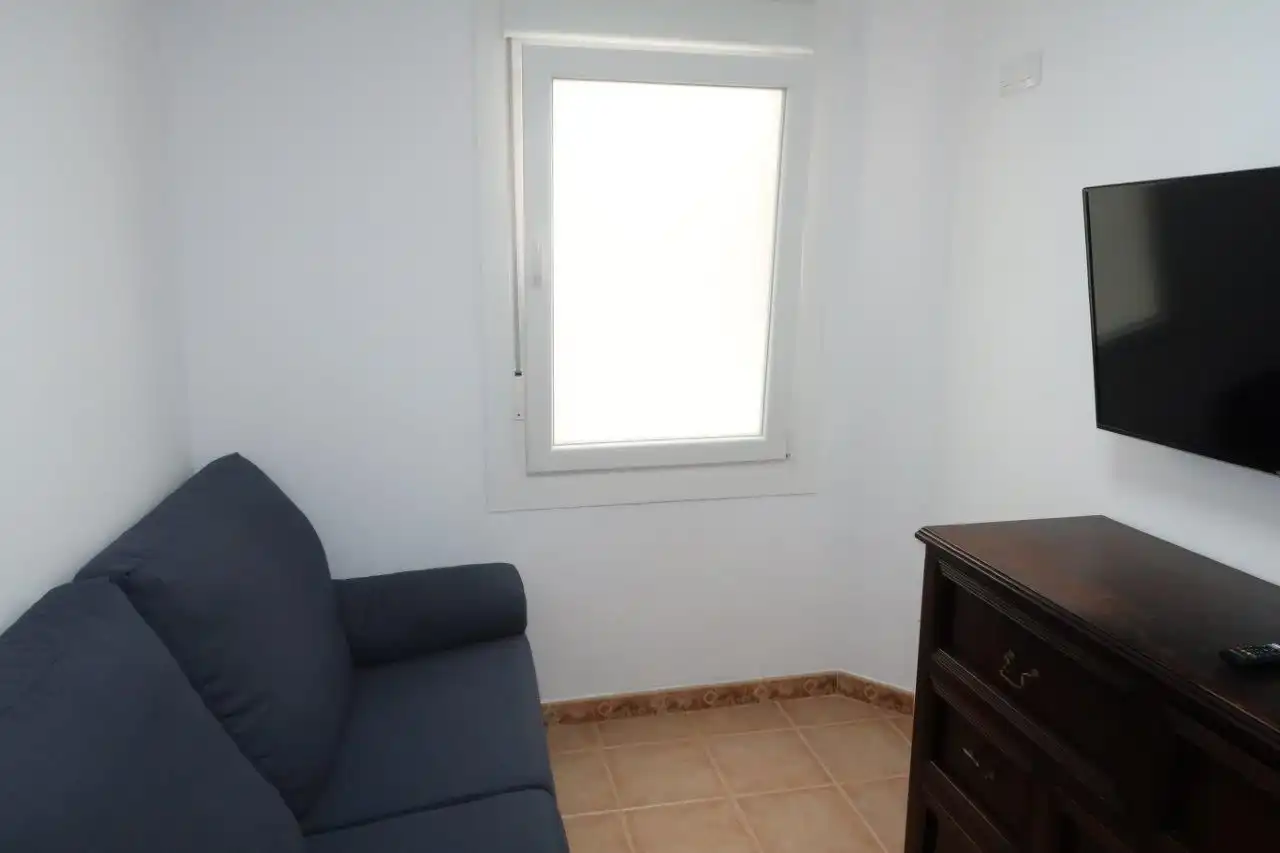 Schlafzimmer von Wohnung zur Miete in A Coruña Capital  mit Heizung und Möbliert