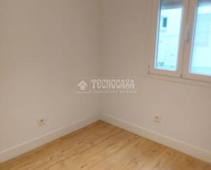 Bedroom of Flat to rent in  Madrid Capital  with Air Conditioner and Heating