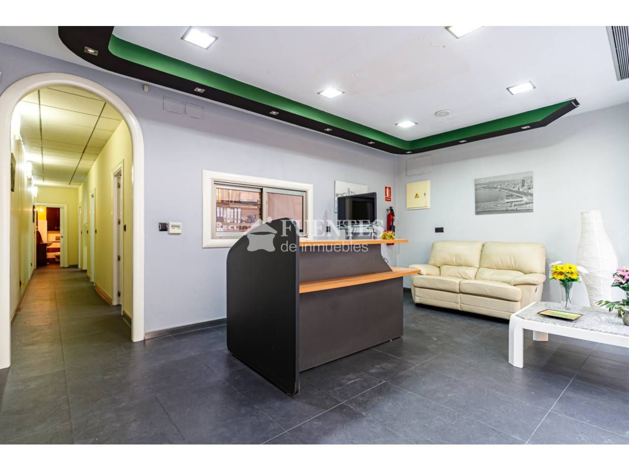 Local en venta en Alicante / Alacant con Aire acondicionado y Alarma