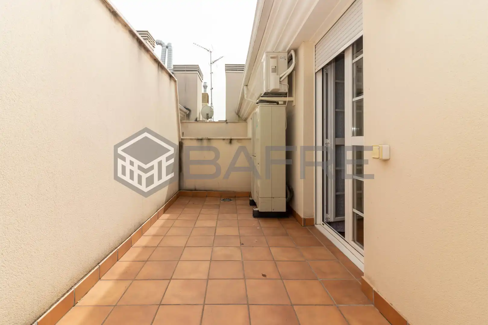 Exterior view of Attic for sale in Arganda del Rey  with Air Conditioner, Heating and Parquet flooring