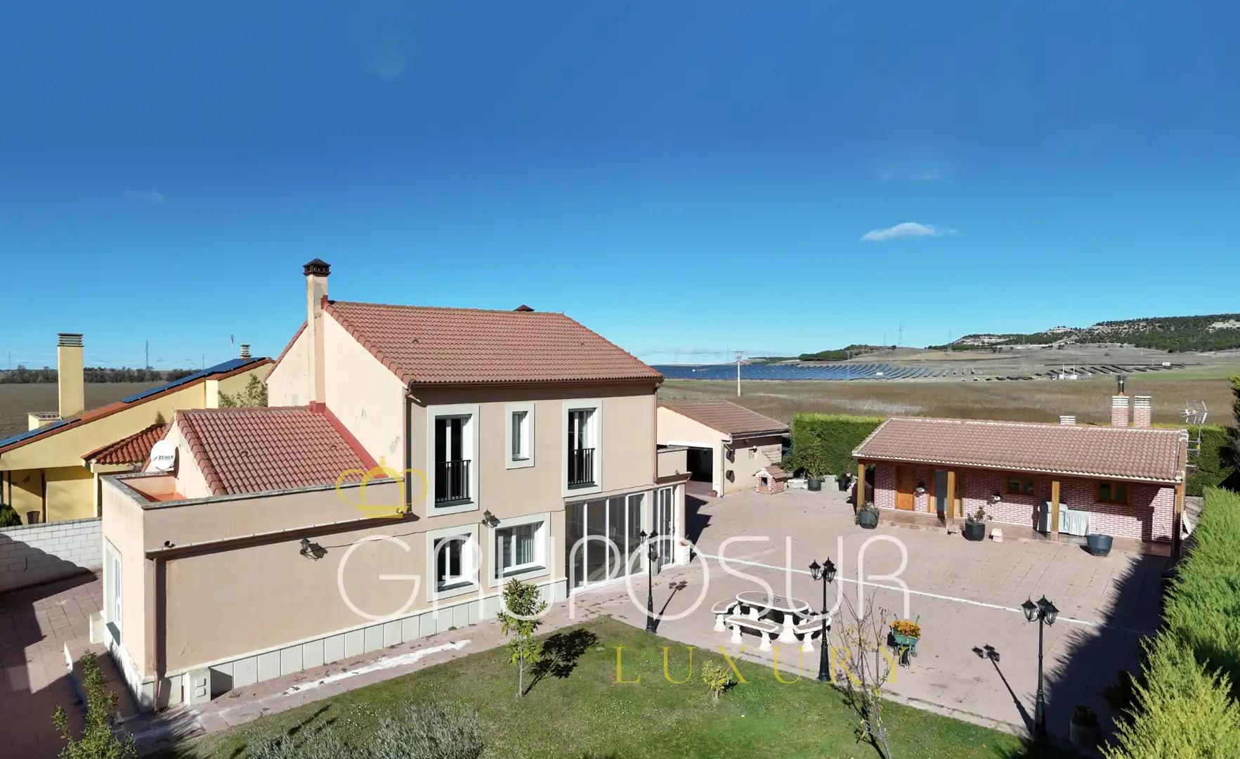 Villa con piscina in vendita a Calle Río Duero 27, imagen 3