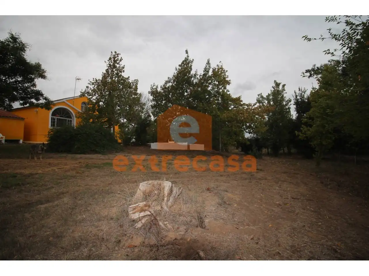 Haus oder Chalet zum Verkauf in Badajoz mit Klimaanlage, Heizung und Privatgarten