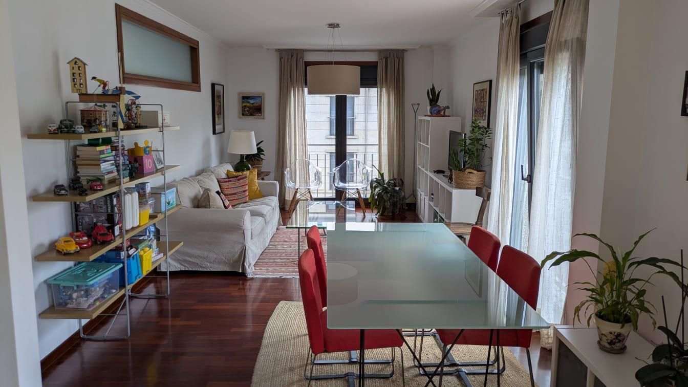 Sala d'estar de Pis en venda en Gondomar amb Calefacció i Traster