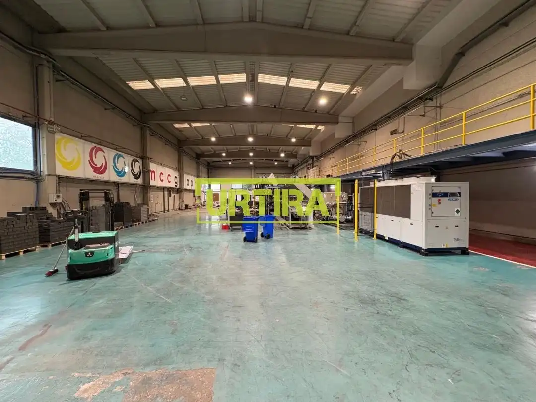 Nave industrial en venta en Errenteria