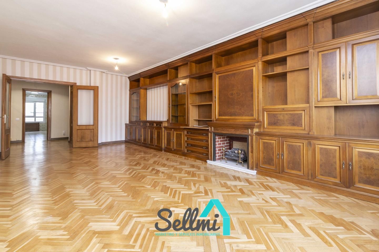 Living room of Duplex for sale in Oviedo   with Heating and Parquet flooring