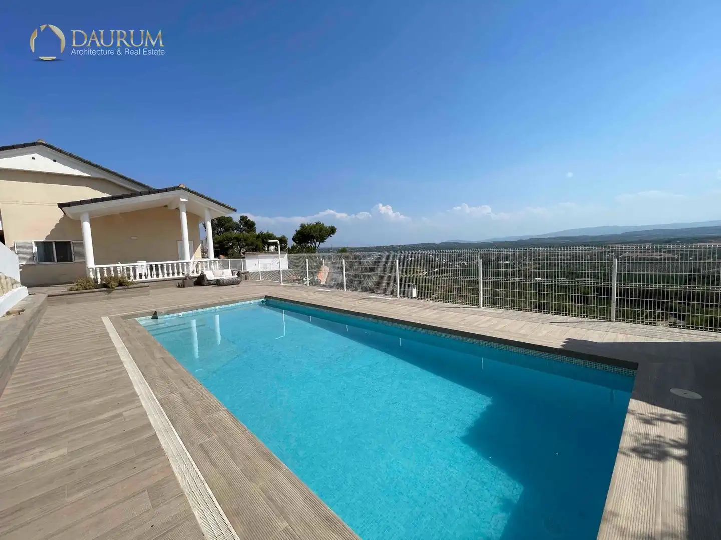 Xalet amb piscina en venda a Julio Romero de Torres