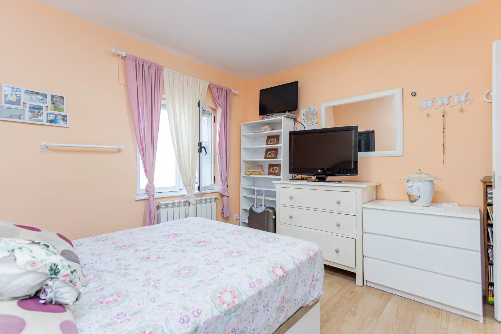 Bedroom of Flat for sale in Collado Villalba  with Heating, Private garden and Parquet flooring