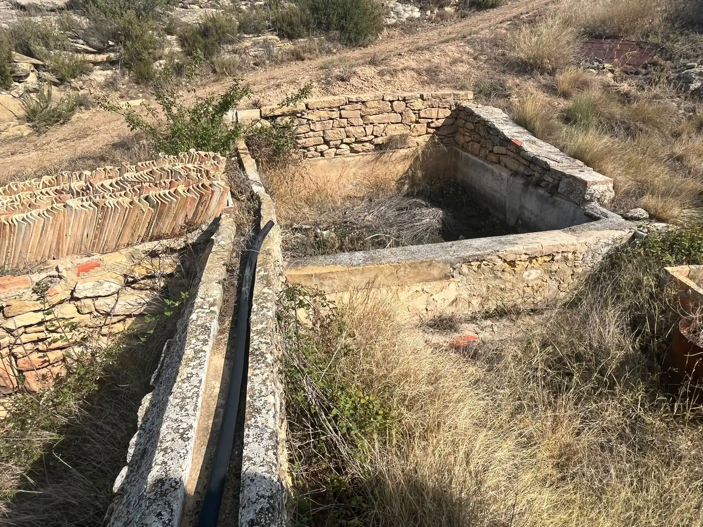 Vista exterior de Terreno en venta en Valjunquera