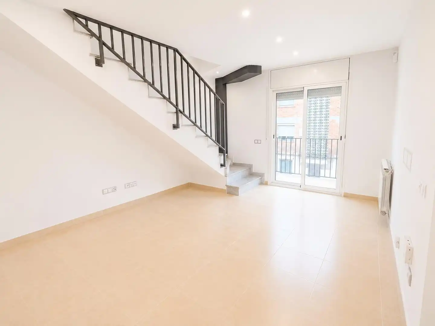 Ático en venta en Rubí con Calefacción, Terraza y Balcón