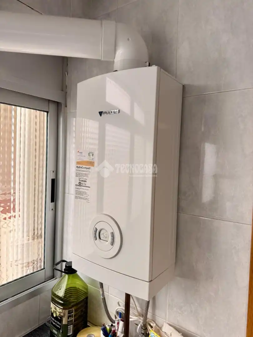 Badezimmer von Wohnung zum Verkauf in Madrid mit Klimaanlage, Heizung und Parkett