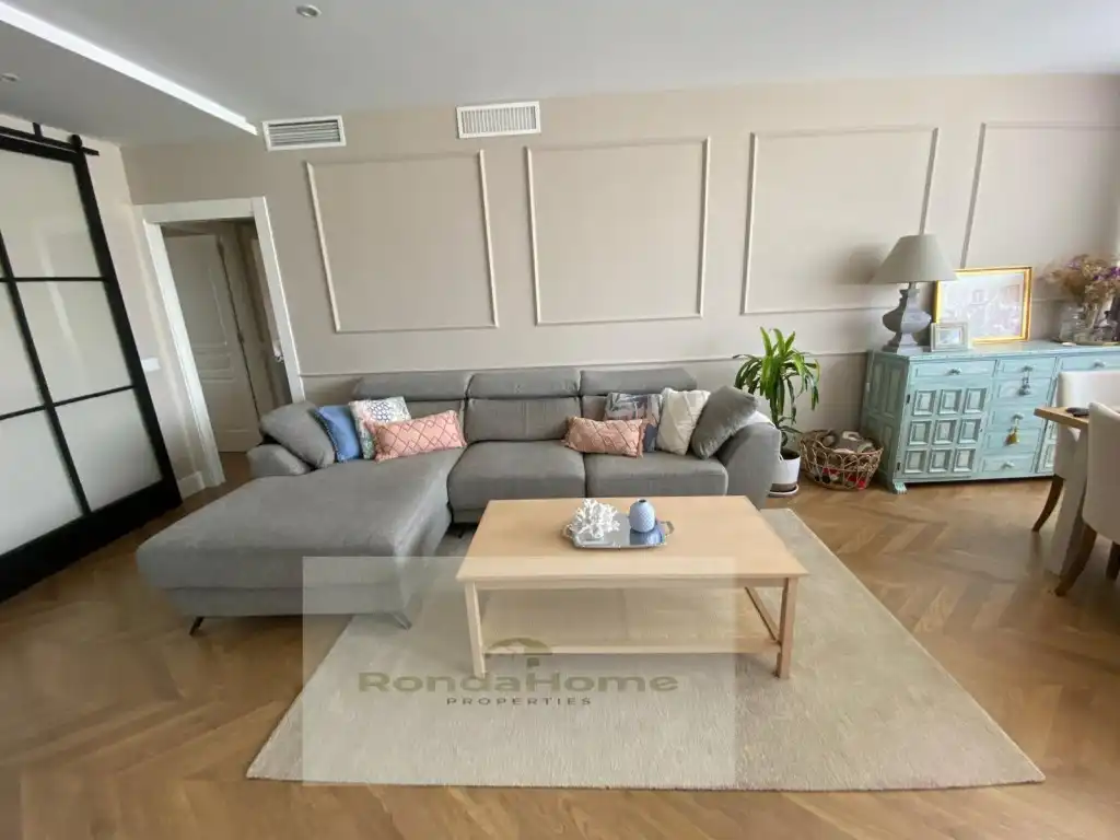 Wohnung zur Miete in Avenida Jorge Luis Borges