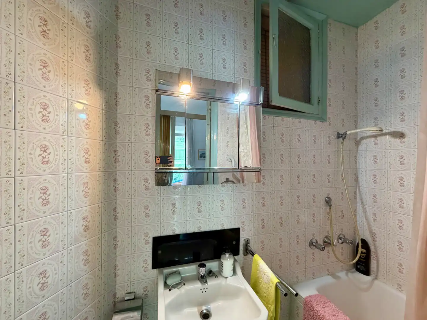 Baño de Piso en venta en Barcelona con Balcón
