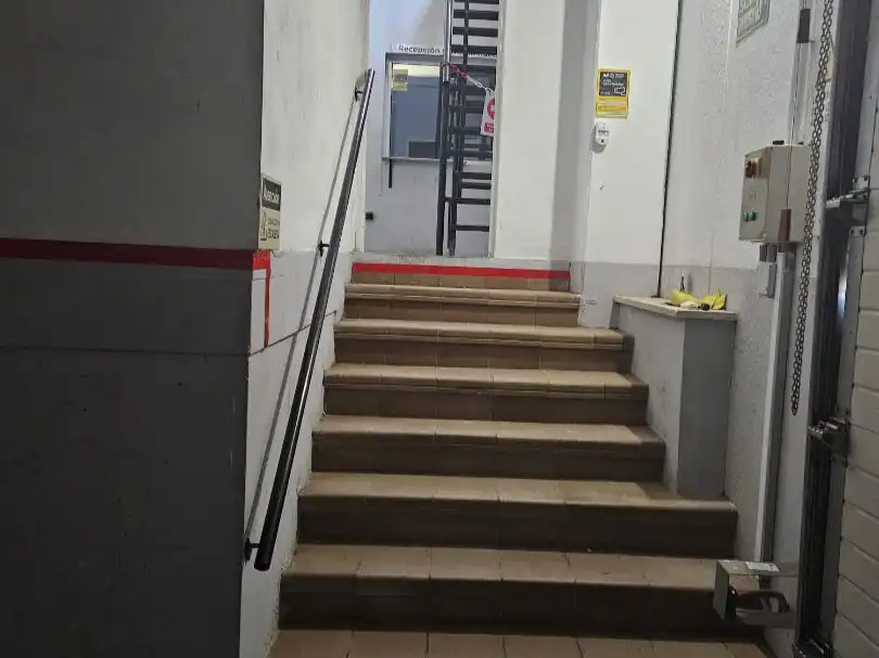 Local de lloguer en Riba-roja de Túria