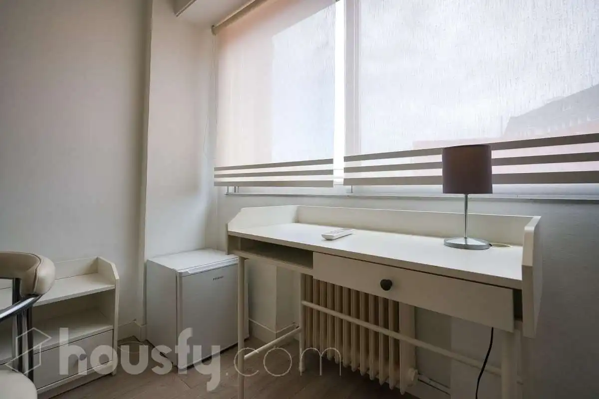 Bedroom of Study for sale in Madrid  with Air Conditioner and Heating