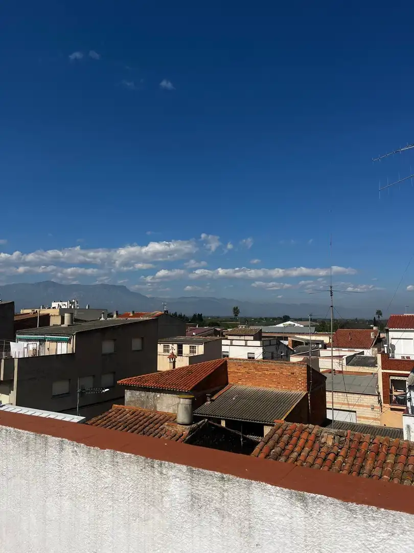 Exterior view of Flat for sale in Santa Bàrbara  with Private garden and Parquet flooring