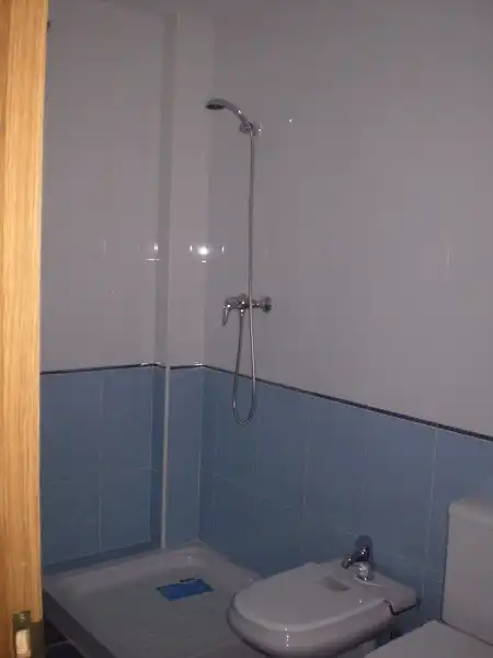 Badezimmer von Wohnung zum Verkauf in Vall d'Alba mit Abstellraum und Möbliert