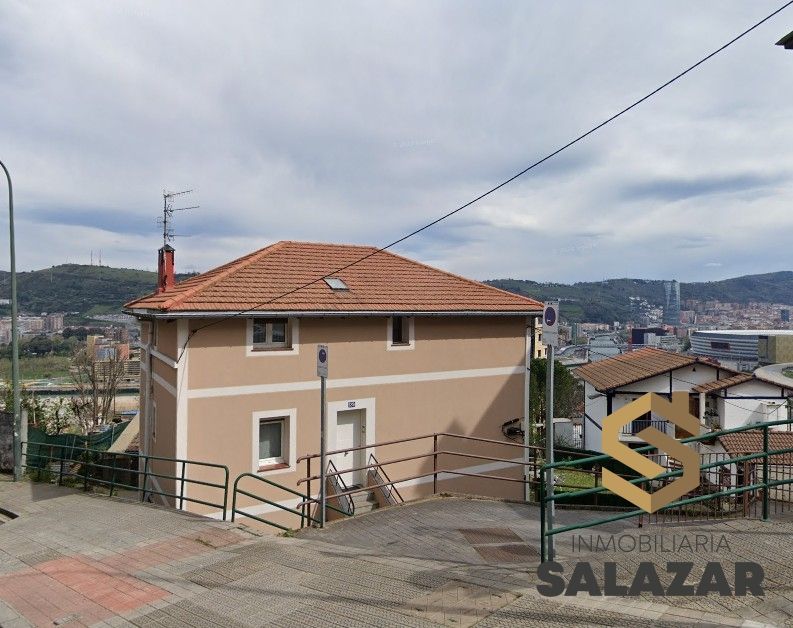 Exterior view of Flat for sale in Bilbao   with Heating and Furnished