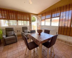 Dining room of Single-family semi-detached to rent in Guardamar del Segura  with Air Conditioner, Terrace and Swimming Pool