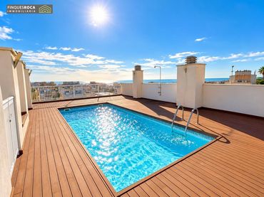 Pis amb piscina en venda a Avinguda Catalunya