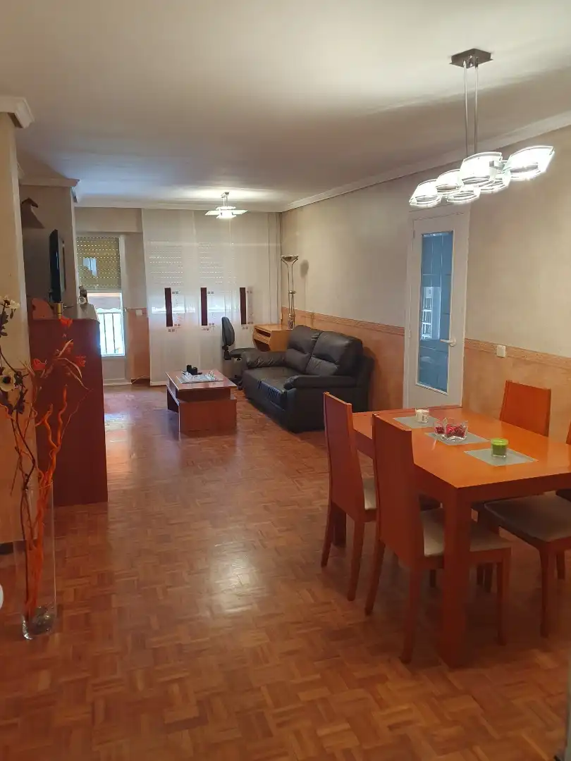 Sala d'estar de Pis en venda en El Espinar amb Terrassa i Balcó