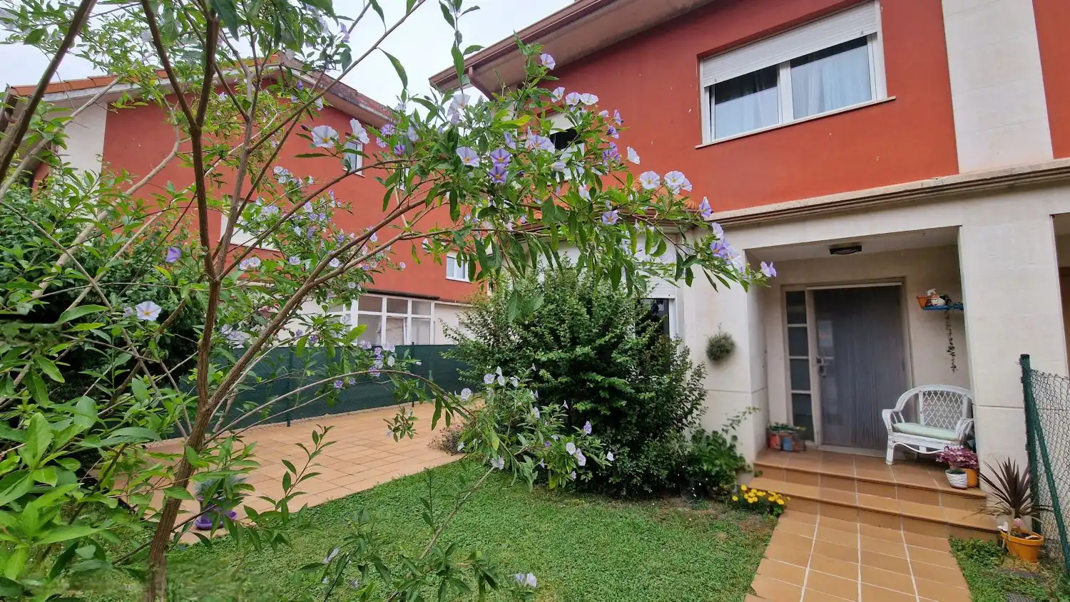Jardí de Casa o xalet en venda en Piélagos amb Calefacció, Terrassa i Traster