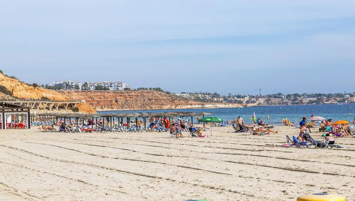 Außenansicht von Wohnungen zum Verkauf in Orihuela mit Klimaanlage, Möbliert und Ofen