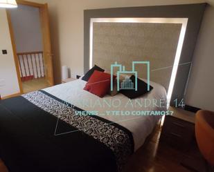 Dormitori de Apartament en venda en Villaquilambre amb Terrassa i Balcó