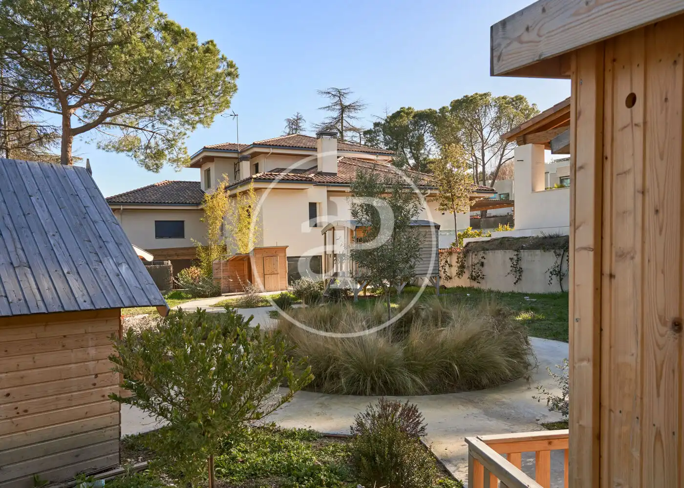 Jardí de Casa o xalet en venda en Boadilla del Monte amb Aire condicionat, Calefacció i Jardí privat