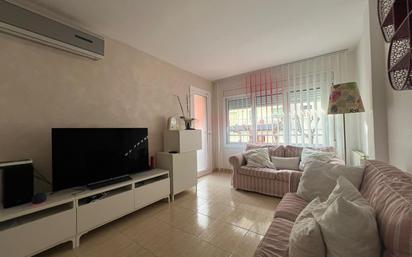 Living room of Flat for sale in Premià de Mar