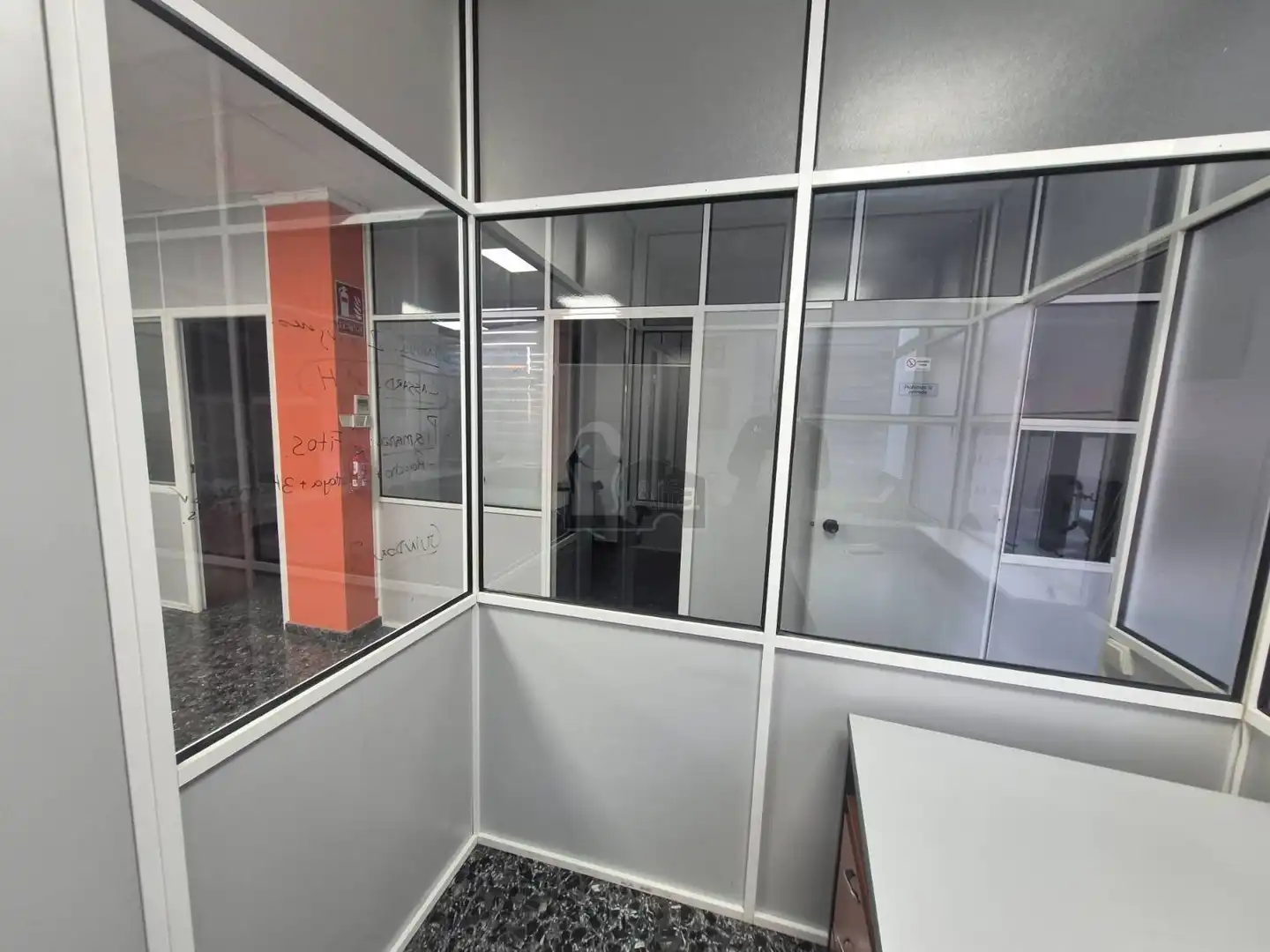 Büro zur Miete in Patraix