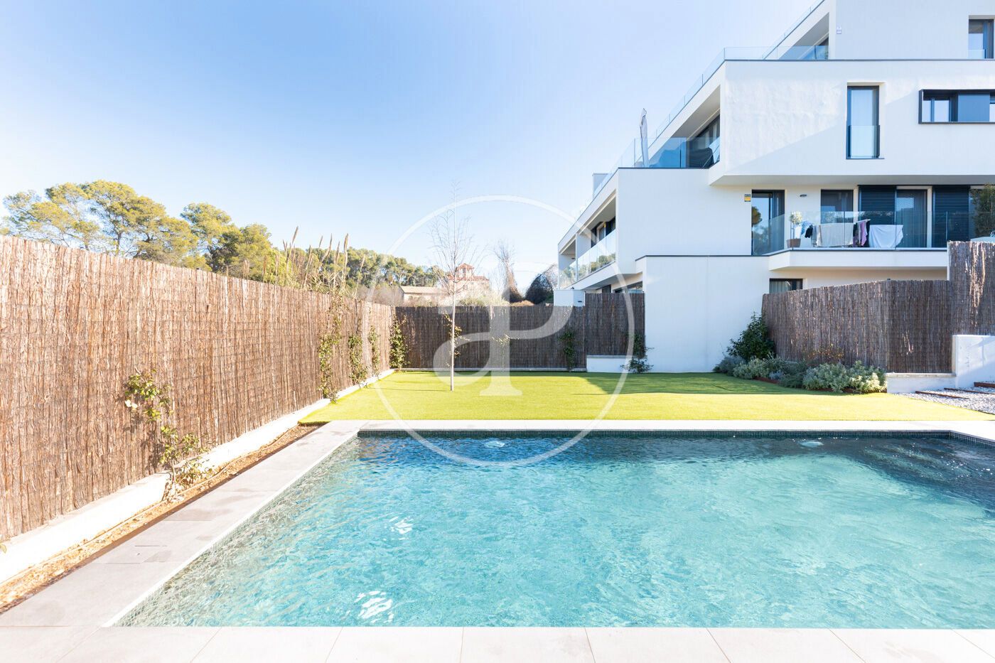 Piscina de Piso en venta en Cerdanyola del Vallès con Aire acondicionado, Calefacción y Terraza