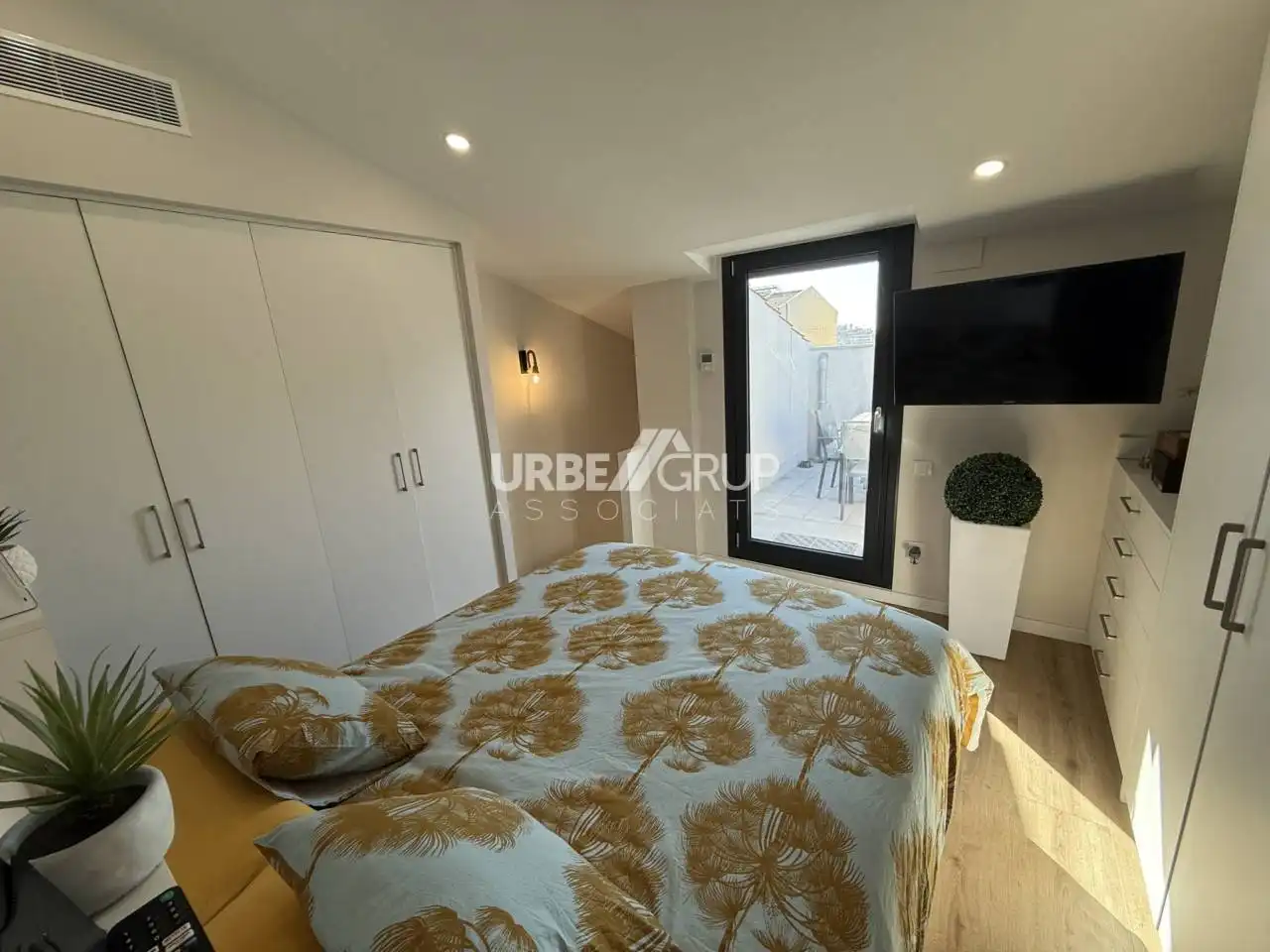 Duplex con terrazza in affitto a Avenida Abad Marcet, imagen 10