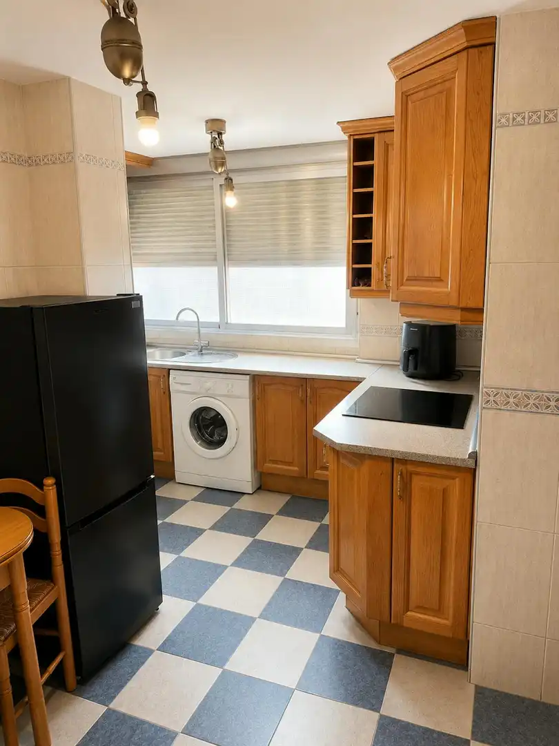 Cocina de Piso para compartir en Torrejón de Ardoz con Calefacción, Lavadora y TV