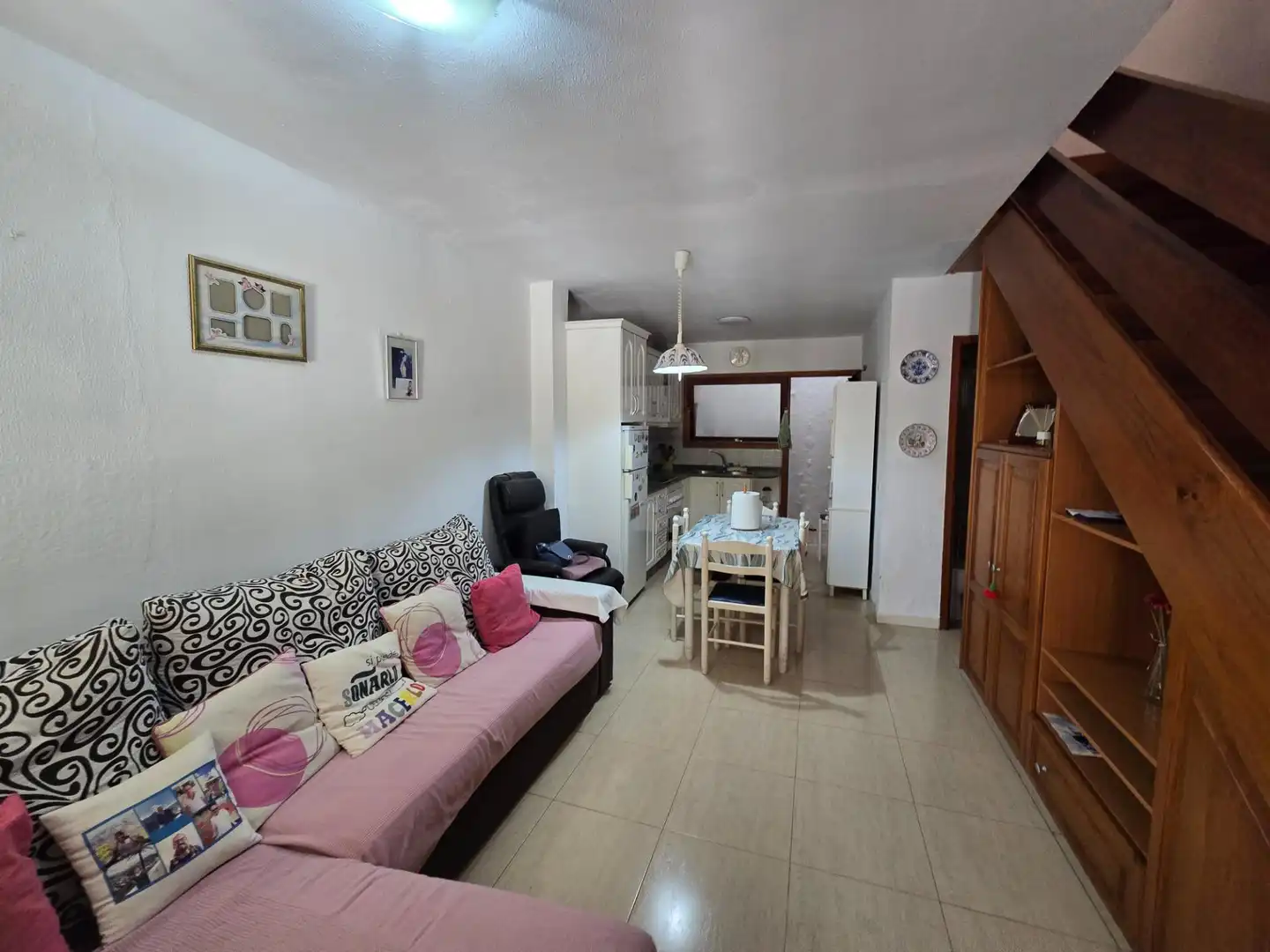Sala d'estar de Dúplex en venda en Mogán amb Terrassa, Moblat i Piscina comunitària
