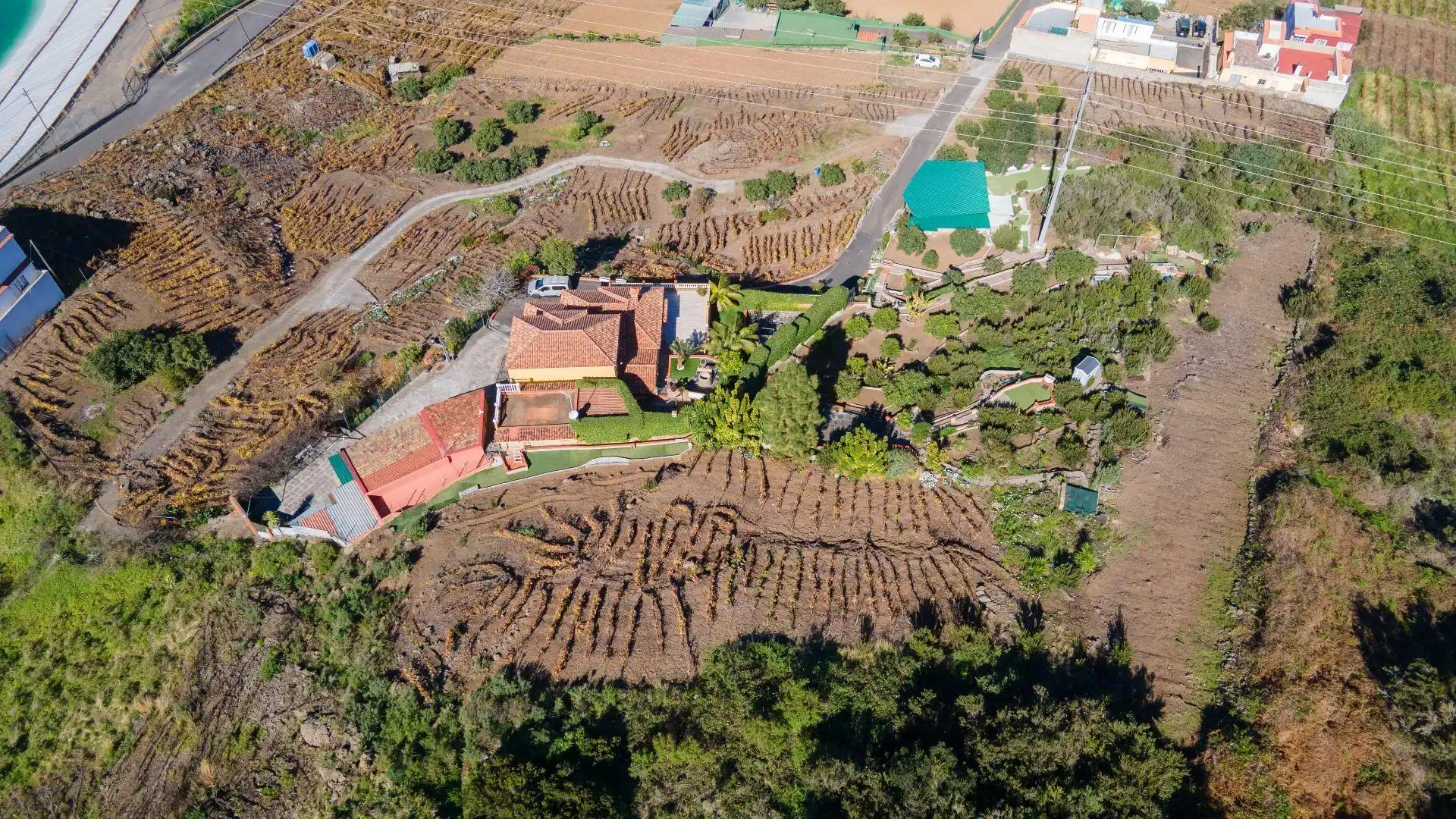 Houses for sale in La Orotava  with Heating, Private garden and Storage room