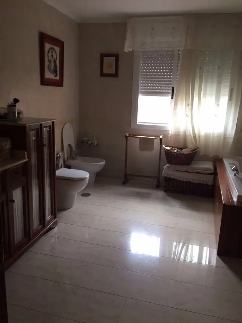 Baño de Casa adosada en venta en Melilla con Aire acondicionado, Jardín privado y Terraza