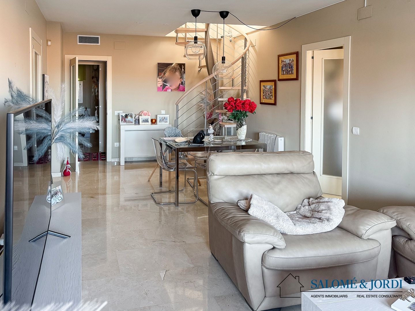 Sala d'estar de Àtic en venda en Vilassar de Mar amb Aire condicionat, Calefacció i Parquet