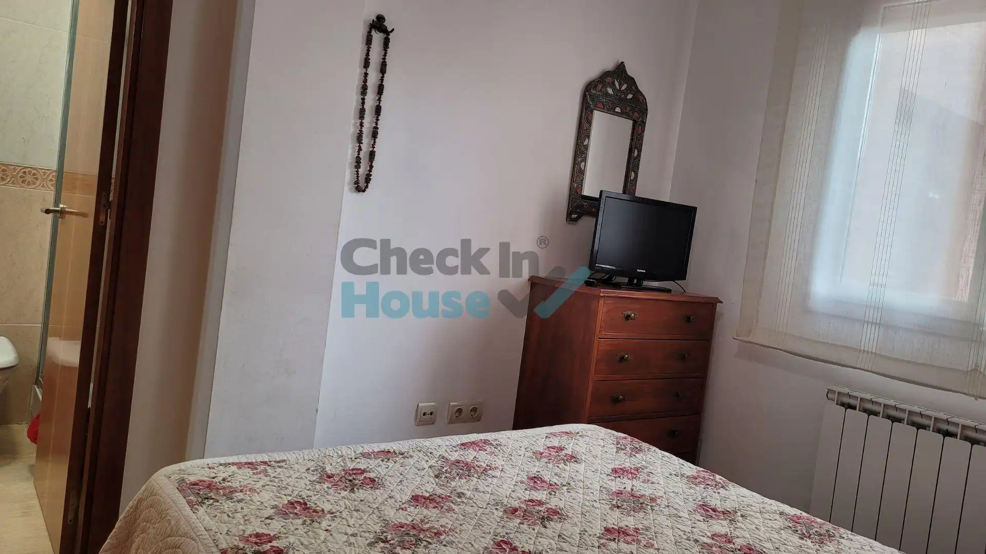 Apartament de lloguer a de l'Algavira, Eixample