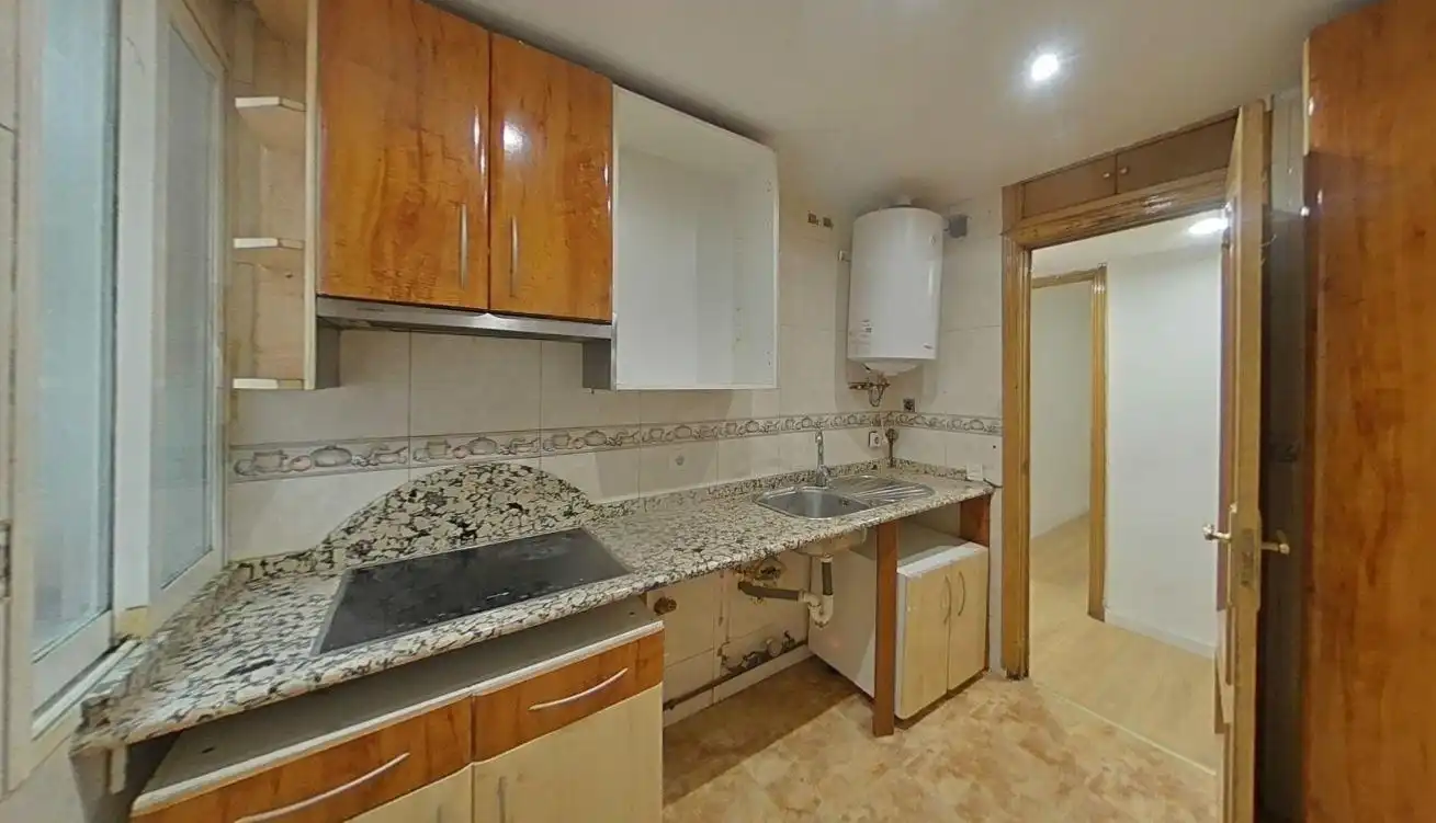 Cocina de Piso en venta en Madrid con Parquet