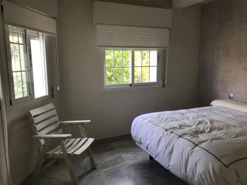 Habitación de Casa o chalet de alquiler en Estepona con Amueblado y Se aceptan mascotas
