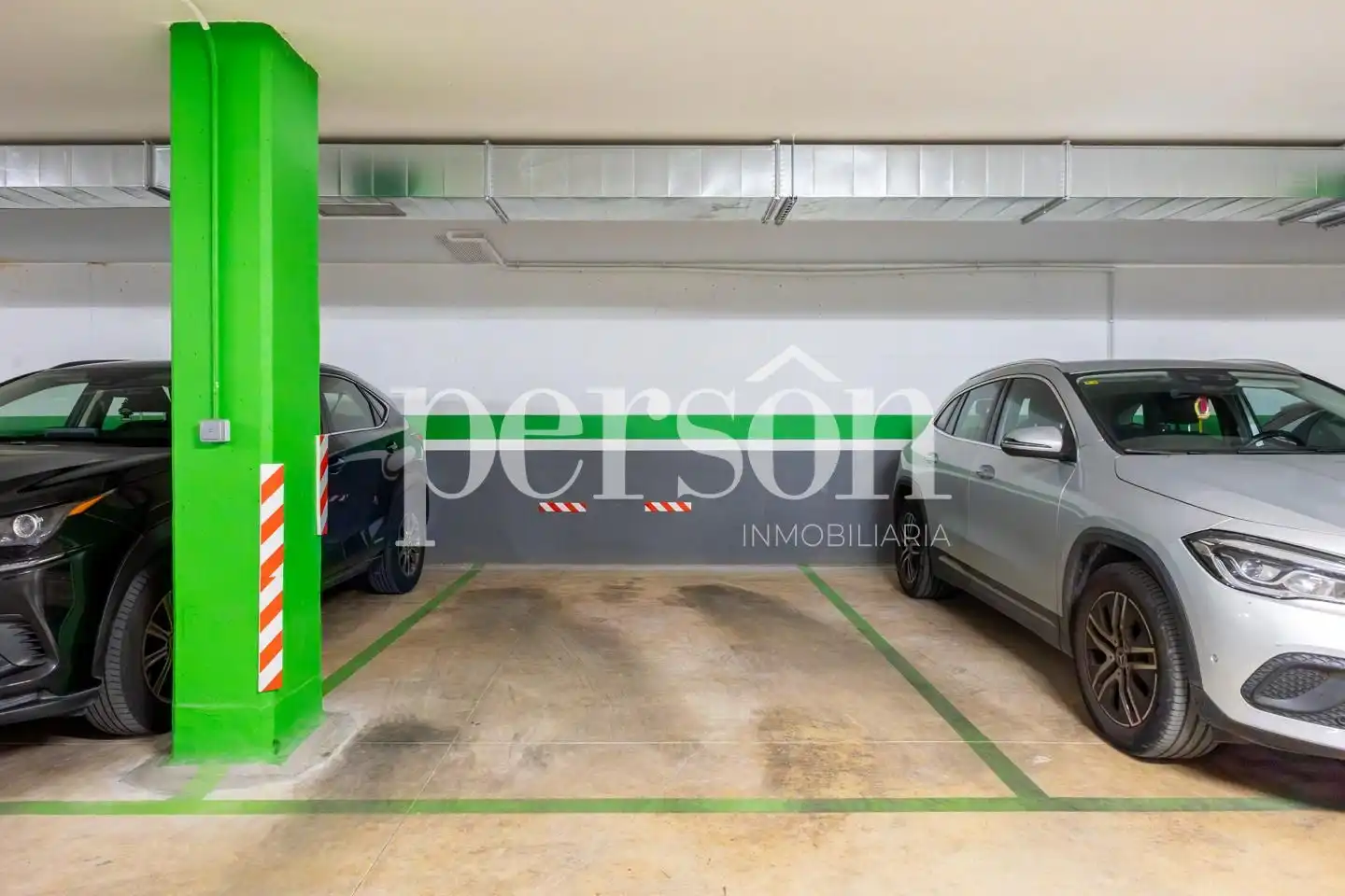 Parking of Attic for rent in Valencia  with Air Conditioner, Heating and Terrace