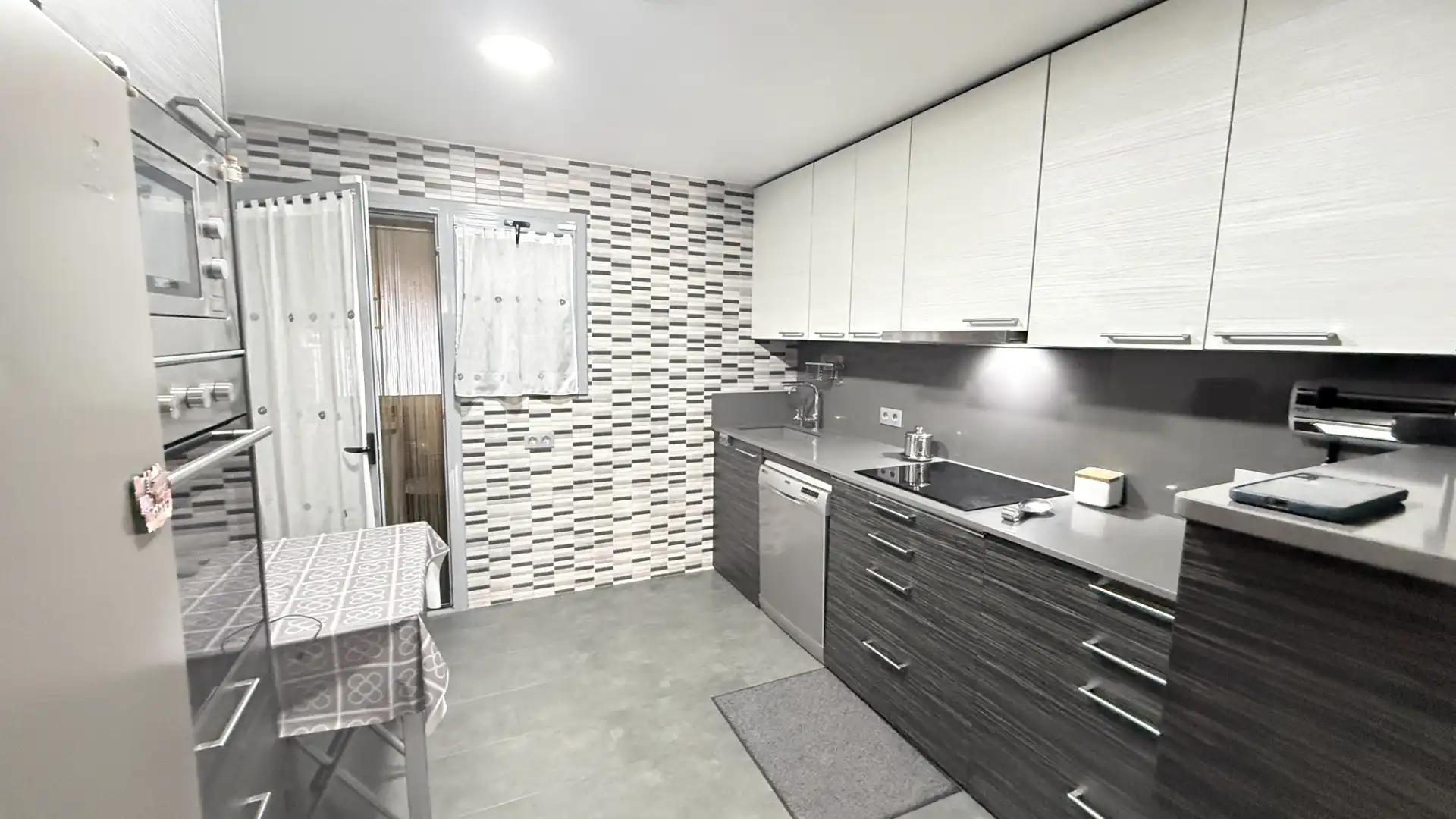 Dúplex en venta en Carretera del Prat, Almeda - El Corte Inglés