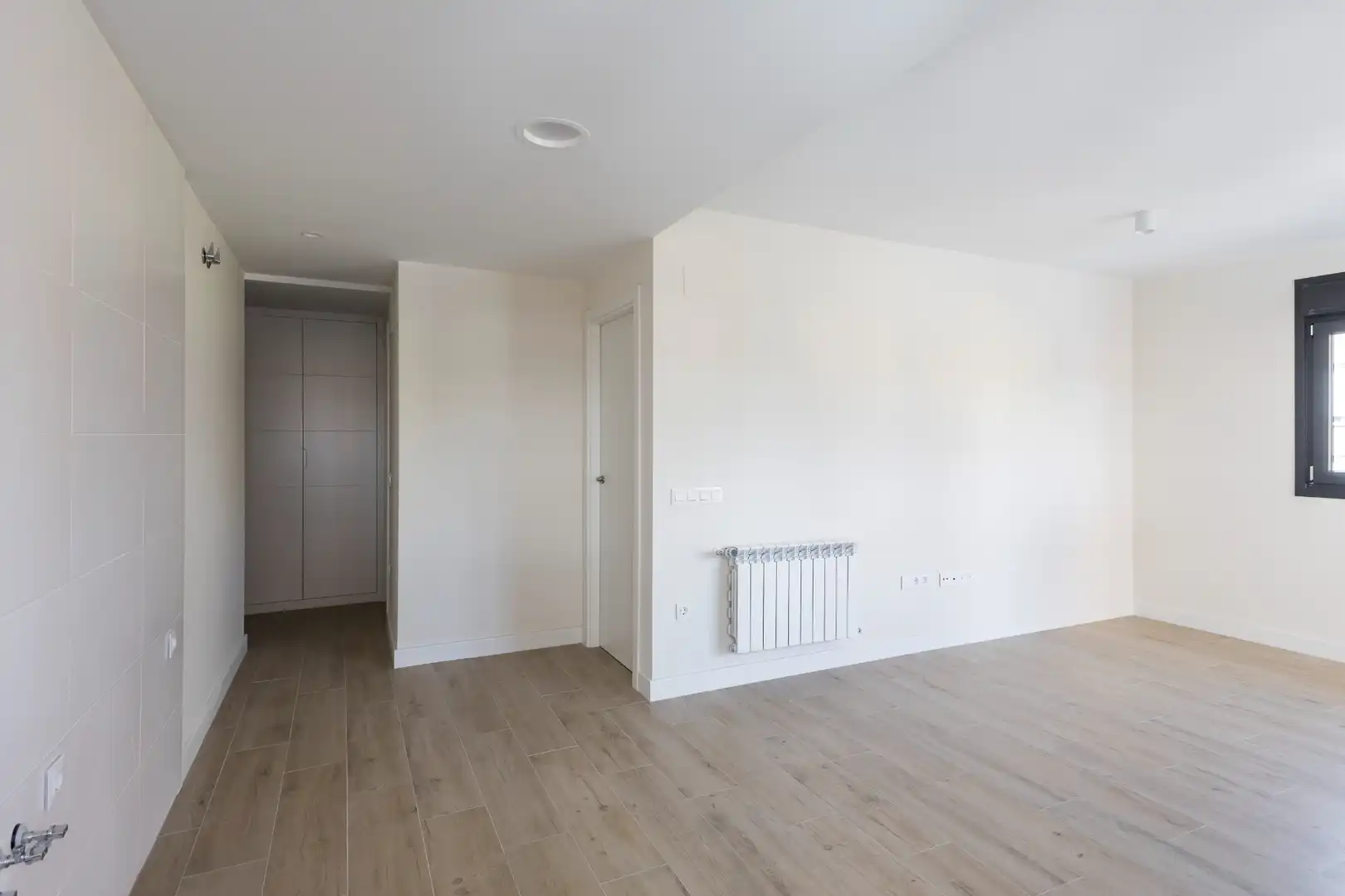 Piso de obra nueva con ascensor en venta en Calle Capitán Arenas 3, imagen 8