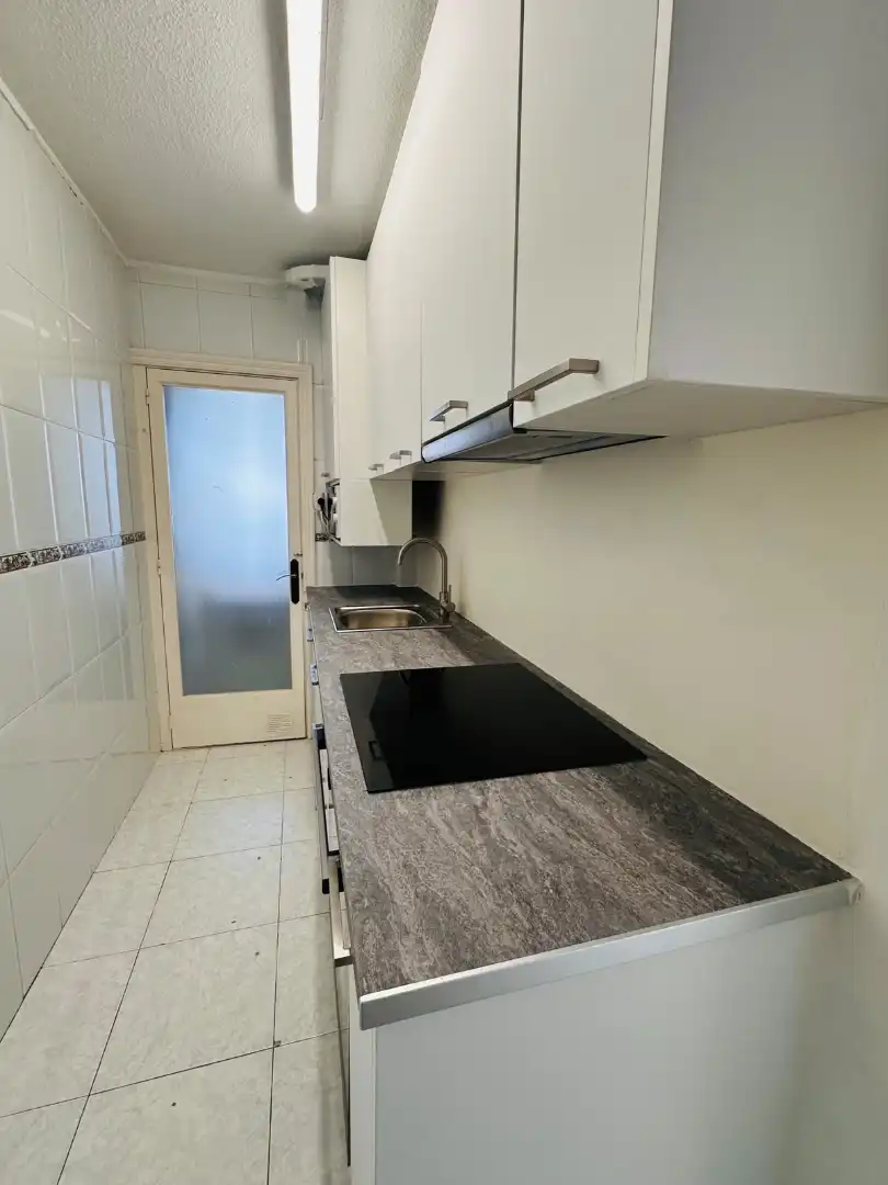 Apartament amb ascensor en venda a Carrer del Monestir de Poblet 16, imagen 10