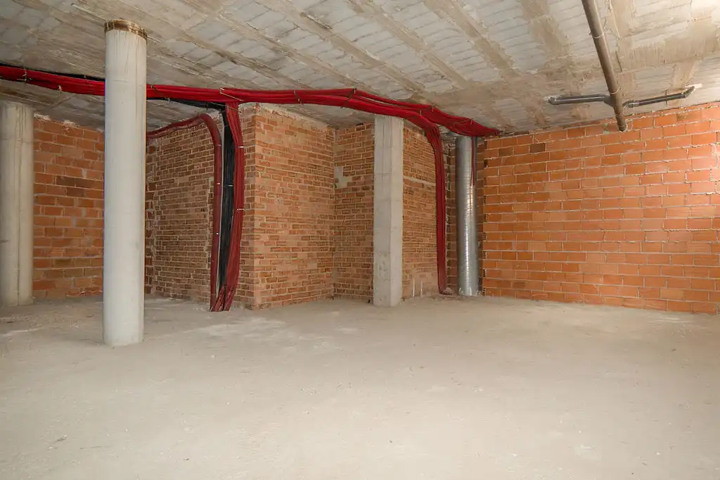 Local commercial à vendre à Pasaje Reina de las Fiestas, imagen 9